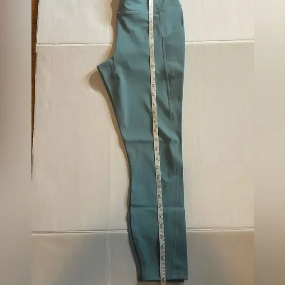 MWT - Fabletics- matching set Small impact sports bra and buttery-soft legging - Picture 8 of 11